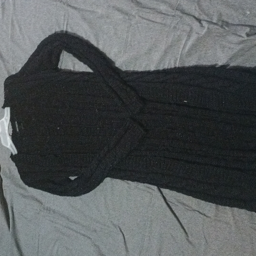 Black cloak